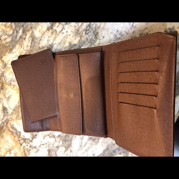 Authentic LV Monogram Wallet - Picture 8 of 13